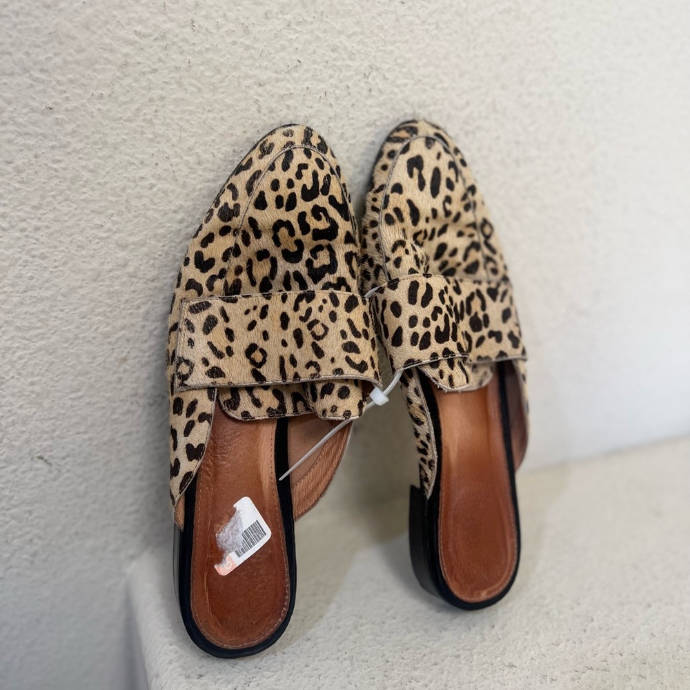 Halogen "Violet" Leopard Print Genuine Calf Hair Mules - Size 8 summer chic